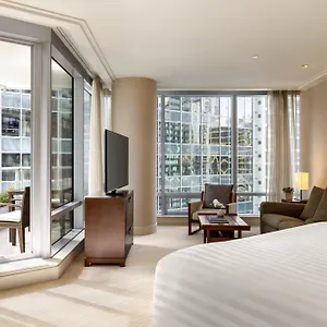 Отель Shangri-la, Ванкувер