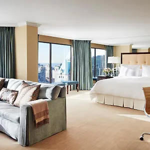 Отель Four Seasons, Ванкувер